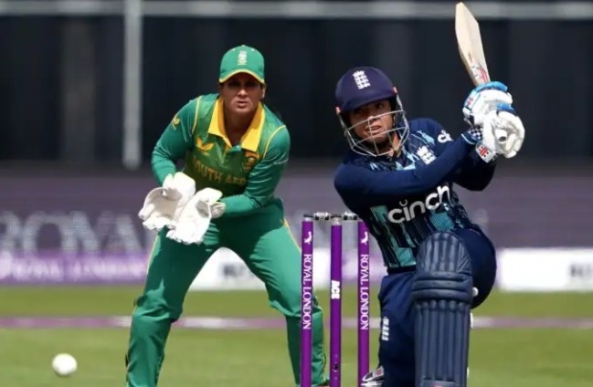 ENG-W-vs-SA-W-ODI-match